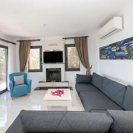 Villa Splendid With Private Pool And Jacuzzi Near In Bodrum *
